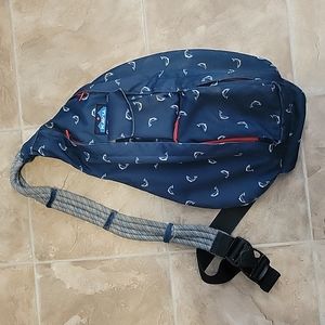 Kavu sling bag
